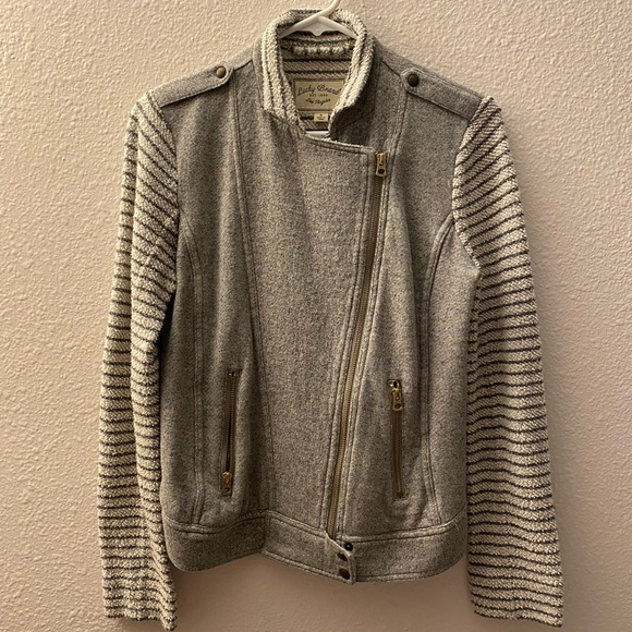 Lucky Brand Zipper Sweater - Picture 3 of 6